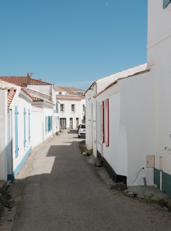Selling a Property in the Western Algarve When You Live Abroad